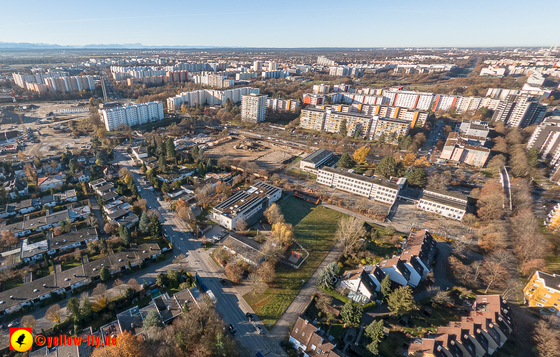 18.11.2020 - Grundschule am Karl-Marx-Ring in Neuperlach